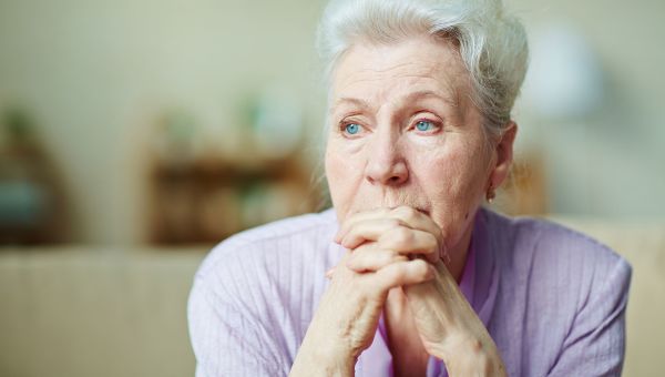 worried woman, thinking, contemplation, elderly woman