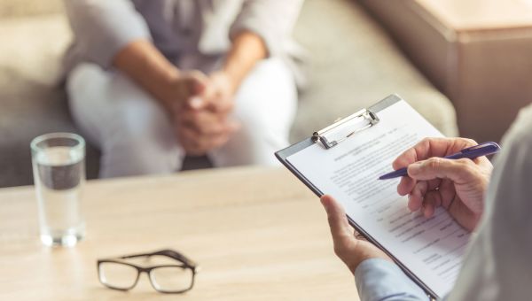 consultation, doctor, patient, glasses, clipboard, glass of water