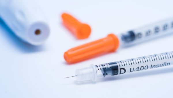 needles, insulin