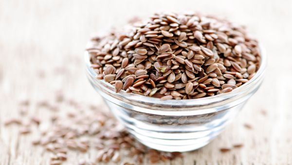 flaxseeds in a bowl