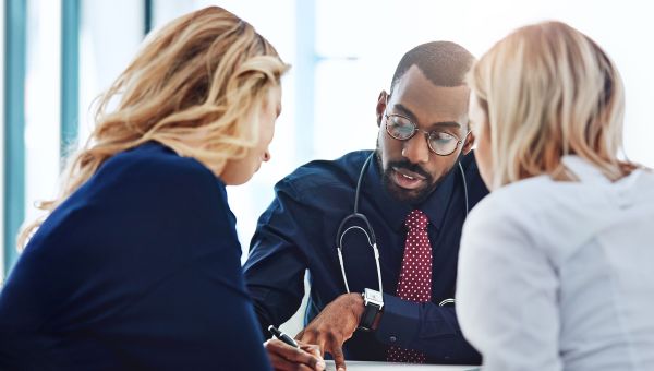 doctor patient meeting