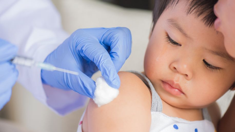 a young child getting a pneumococcal conjugate vaccine