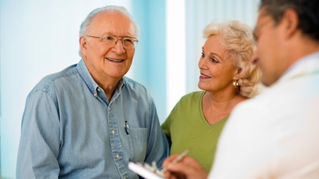 patient visiting doctor