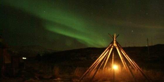 Northern Lights Stay in Lavvu - Tromsø Friluftsenter