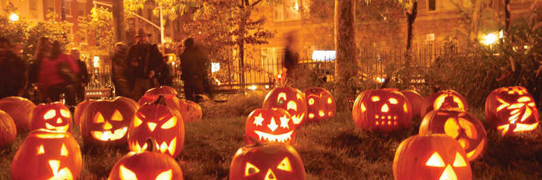 halloween_a5b7e2b9-36bf-49d3-8f57-b2a0fd05d56b.jpg