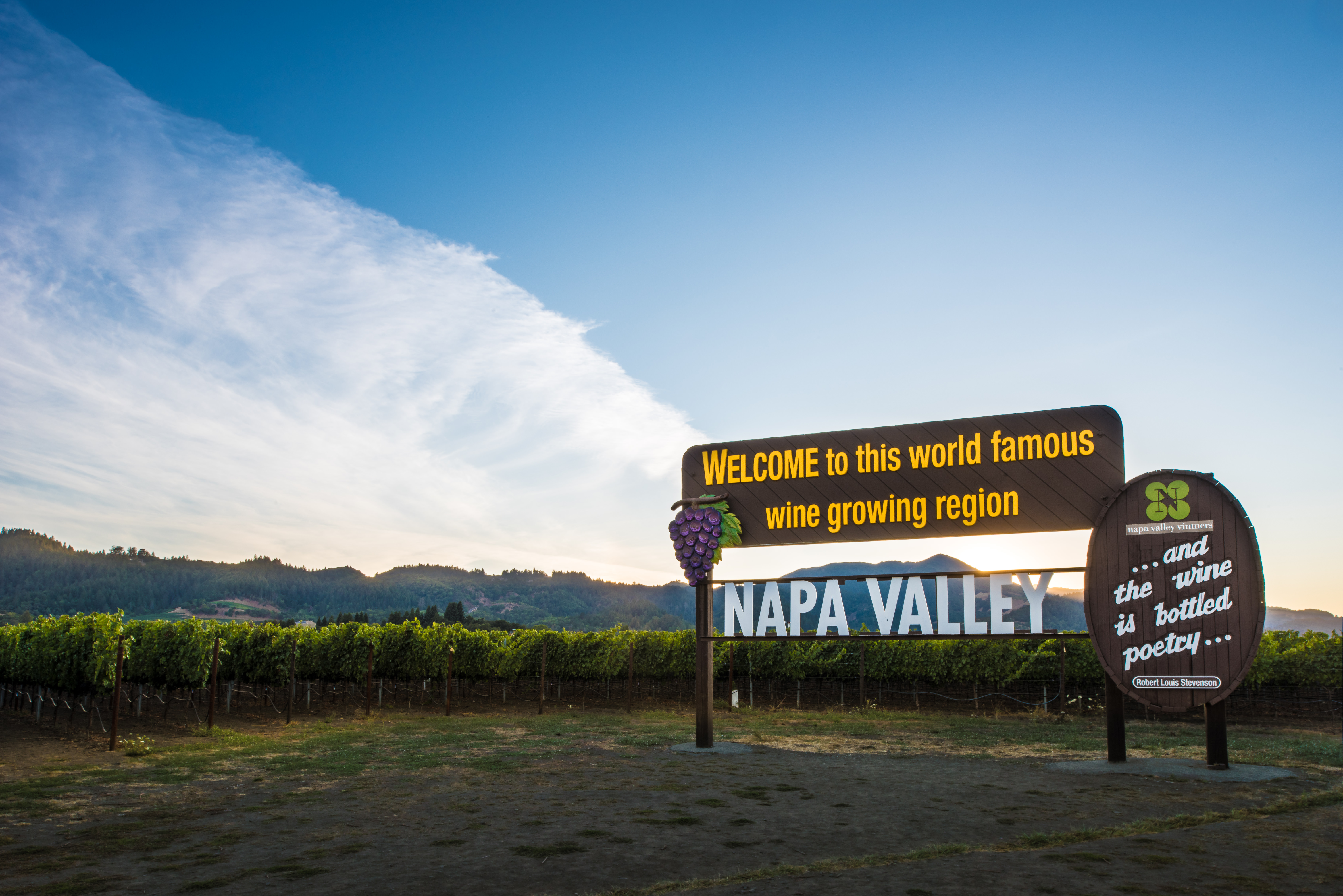 Napa_Valley_Sign_2_5462265c 26dd 487a 98f3 c9873c4de16c