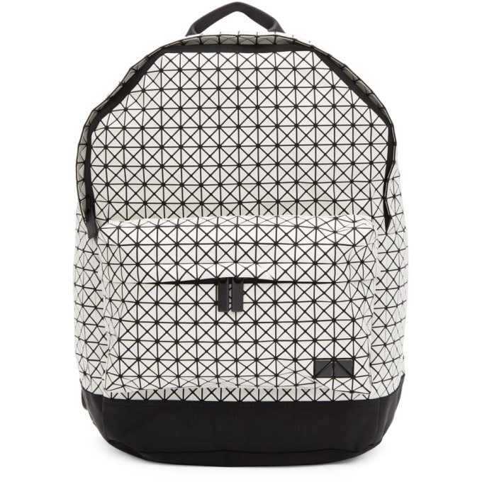 BAO BAO ISSEY MIYAKE BAO BAO ISSEY MIYAKE WHITE AND BLACK DAYPACK BACKPACK