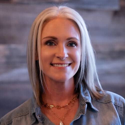 Lacey Chemsak