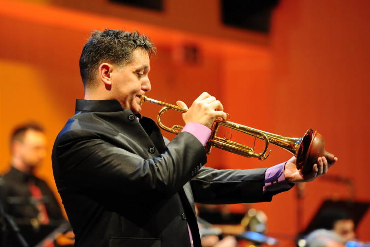 Virtuoso Brass: Rex Richardson with the Brass Ensemble