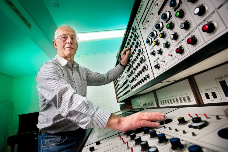 The Synthi-100 in Concert
