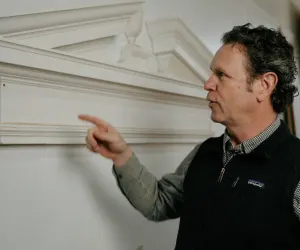 How to build a pediment: 2 crucial cuts you need to learn.