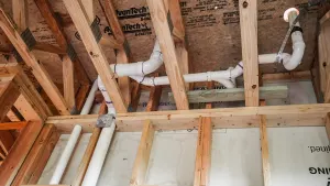 Floor Trusses vs. Joists vs. Engineered Joists: Options + Cost