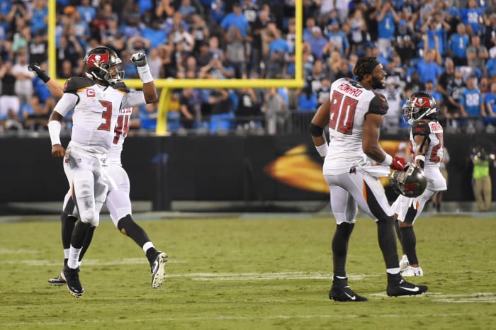 Tampa Bay Buccaneers' worst look: 2014-present away