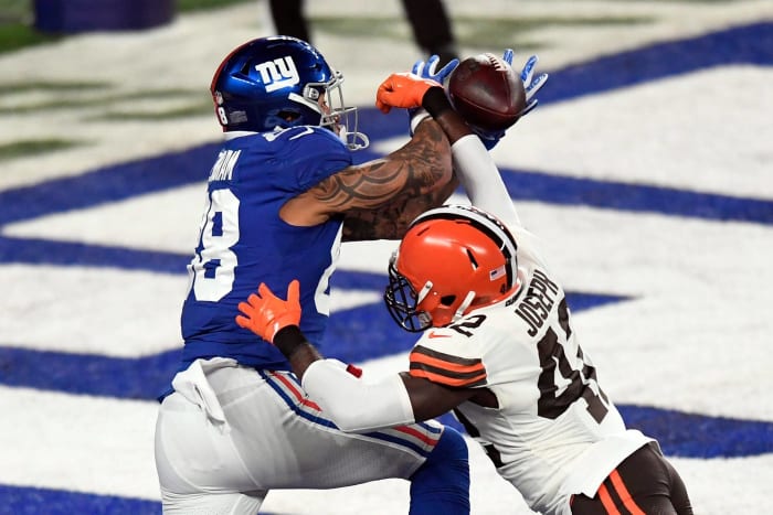 NFL Week 15 grades from around the league - NewsOpener Dreadful offense plunges Giants back to reality
