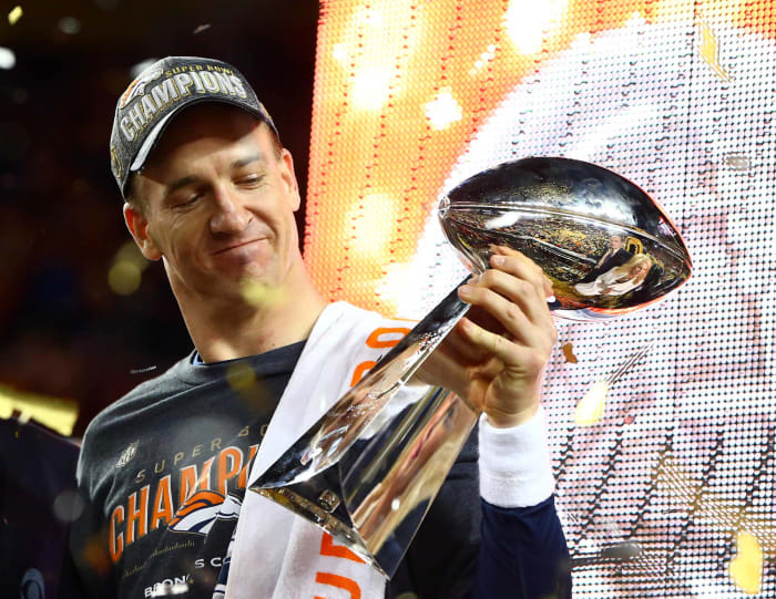 The oldest players to appear on Super Bowl rosters - NewsOpener Peyton Manning, Age 39: Super Bowl 50