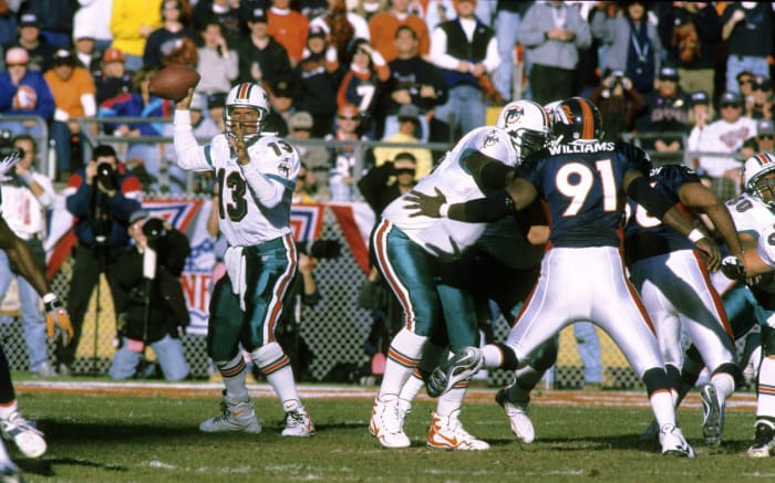 Dan Marino: Career retrospective - NewsOpener Marino then becomes the first player with 400 career passing touchdowns